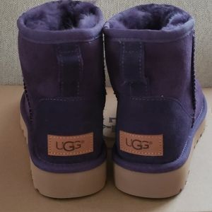 UGG Purple Classic Mini II boots, Women's size 5